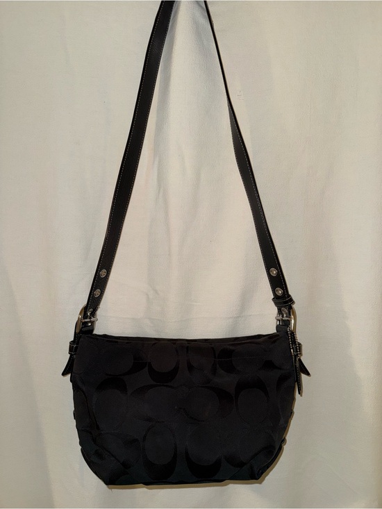 Coach Handbags - Coach Vintage F15068 Signature C Monogram Shoulder/Crossbody Bag